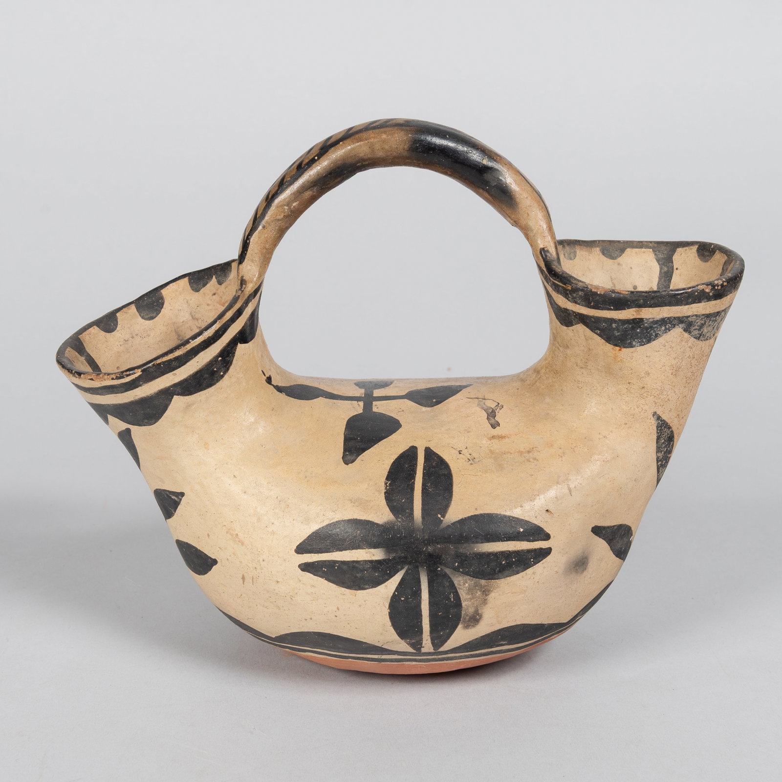Santo Domingo Double-Spout Pottery Vessel (1 of 4)