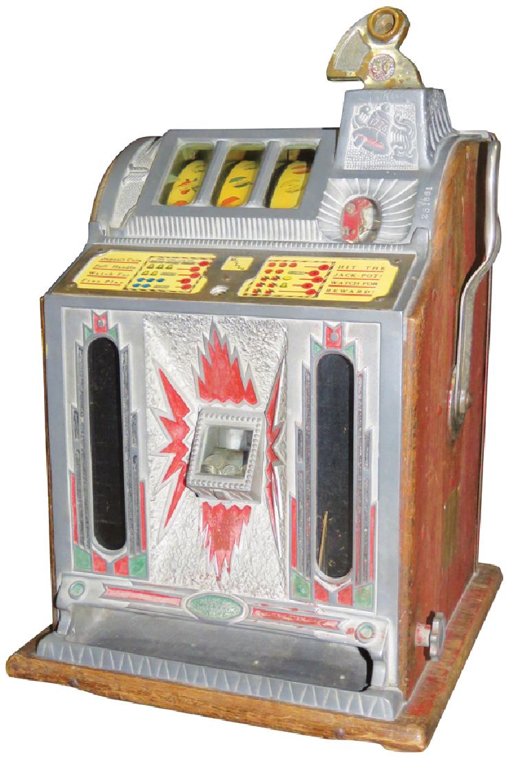 Mills 5 Cent Coin Operated Slot Machine: Mills 5 Cent Coin Operated Slot MachinE Star Burst Front with dual mint vendor. All original Working Condition. Comes With Key.