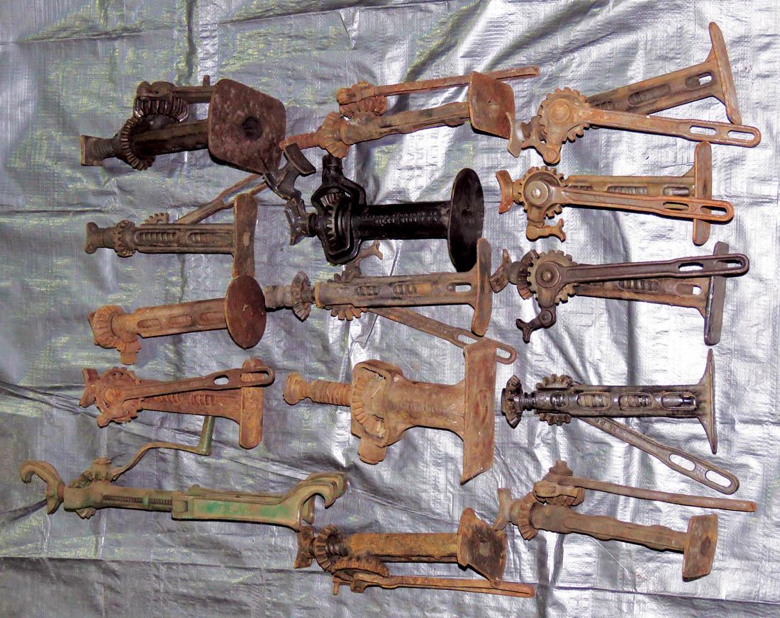 Model T Parts, 15 Car Jacks: Model T Parts, 15 Car Jacks. Sold as is.
