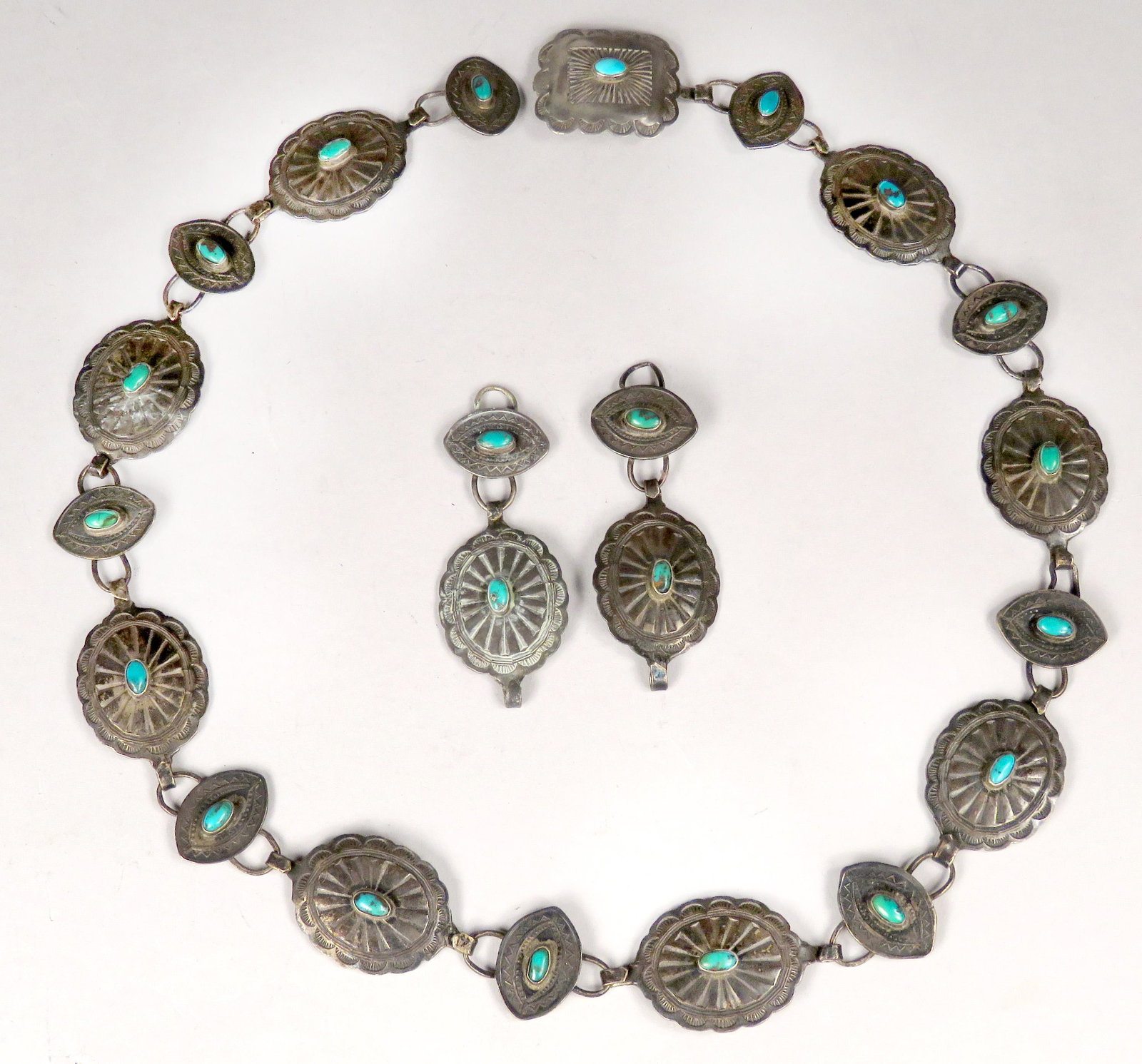 Vintage Native American Concho Style Belt: Vintage, Native American Concho Style Belt. Silver and turquois. Total length 26 1/2 inches.