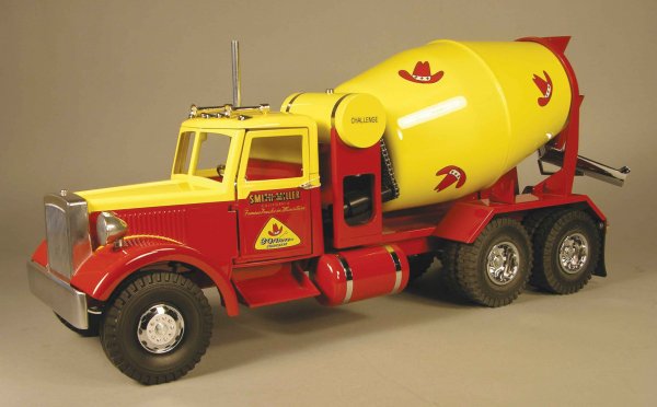 Smith-Miller, Concrete Mack Truck: Smith-Miller, Concrete Mack Truck. Fred Thompson reproduction "CL044". 19 inches long.