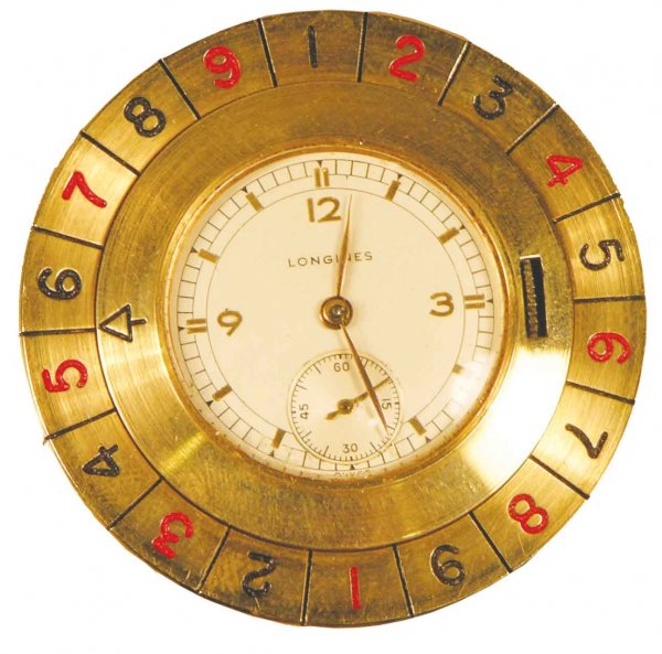 Pocket Watch with Spinning Roulette Bezel: Pocket Watch with Spinning Roulette Bezel, ca. 1940's. Longines 14kt gold. Excellent working condition. 1 5/8 inch diameter.