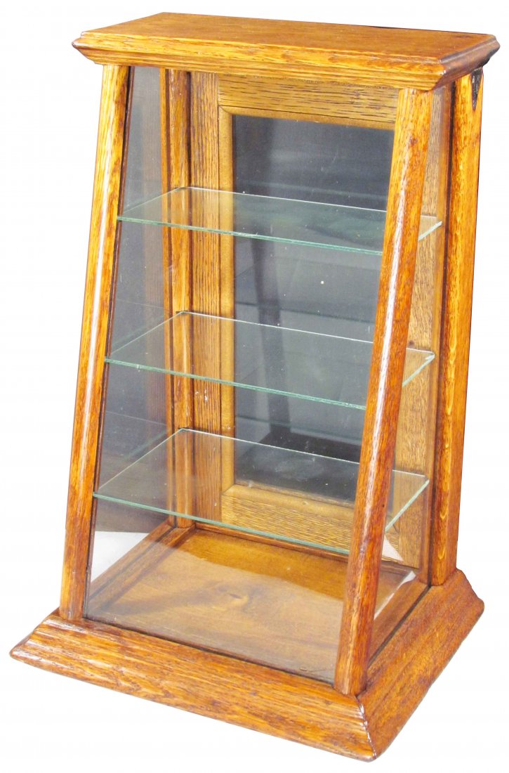 Zeno Gum Oak Display Case: Zeno Gum Oak Display Case. No marquee, all original condition with 3 glass shelves. 10 X 15 /2 X 8 inches.