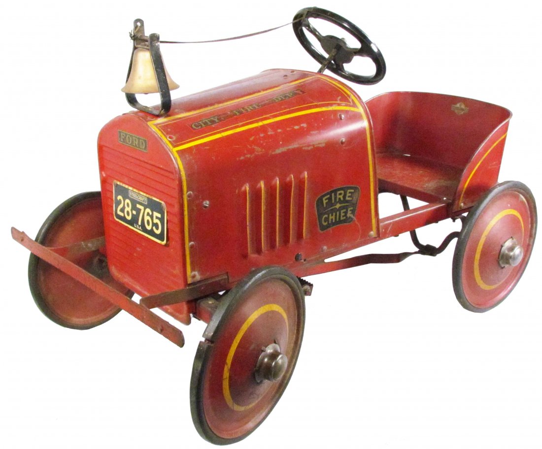 1920's Steelcraft Fire Chief Ford Pedal Car: 1920's Steelcraft Fire Chief Ford Pedal Car. License Plate 28-765. Excellent all original condition. 33 inches long.