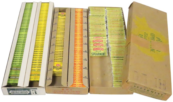 Gum Vending Machine Gum Tabs (1 of 1)