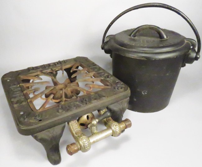 Cast Iron Stove and Large Pot w/Original Lid (1 of 1)