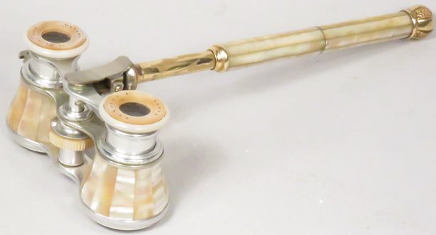 The Henry Bohm Co. Denver Opera Glasses: The Henry Bohm Co. Denver Mother of Pearl Opera Glasses. Very good original condition.