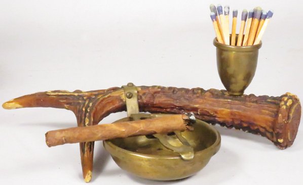 Stag Horn Ashtray and Candle Holder (1 of 1)