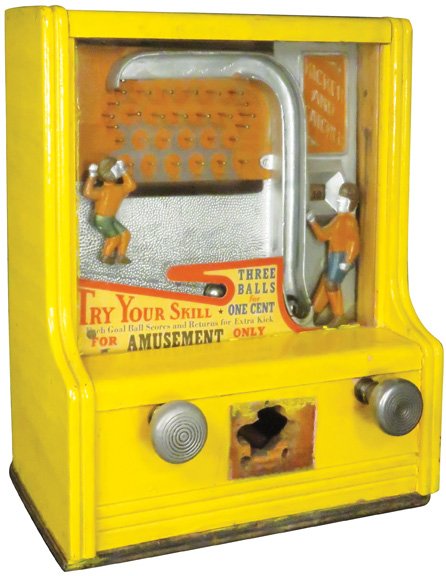 Kicker and Catcher Arcade 1 Cent Machine (1 of 3)