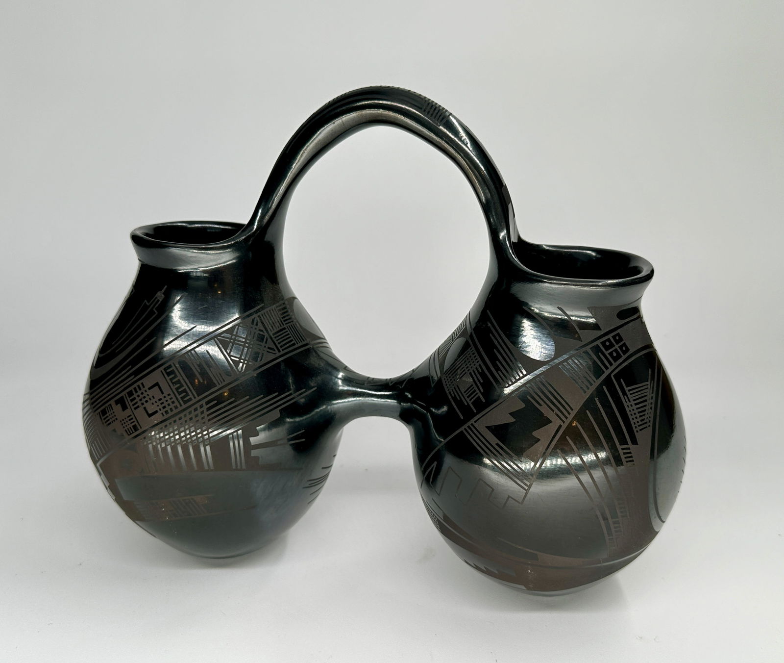 Mata Ortiz black-on-black double olla by Lydia Quezada (1 of 5)