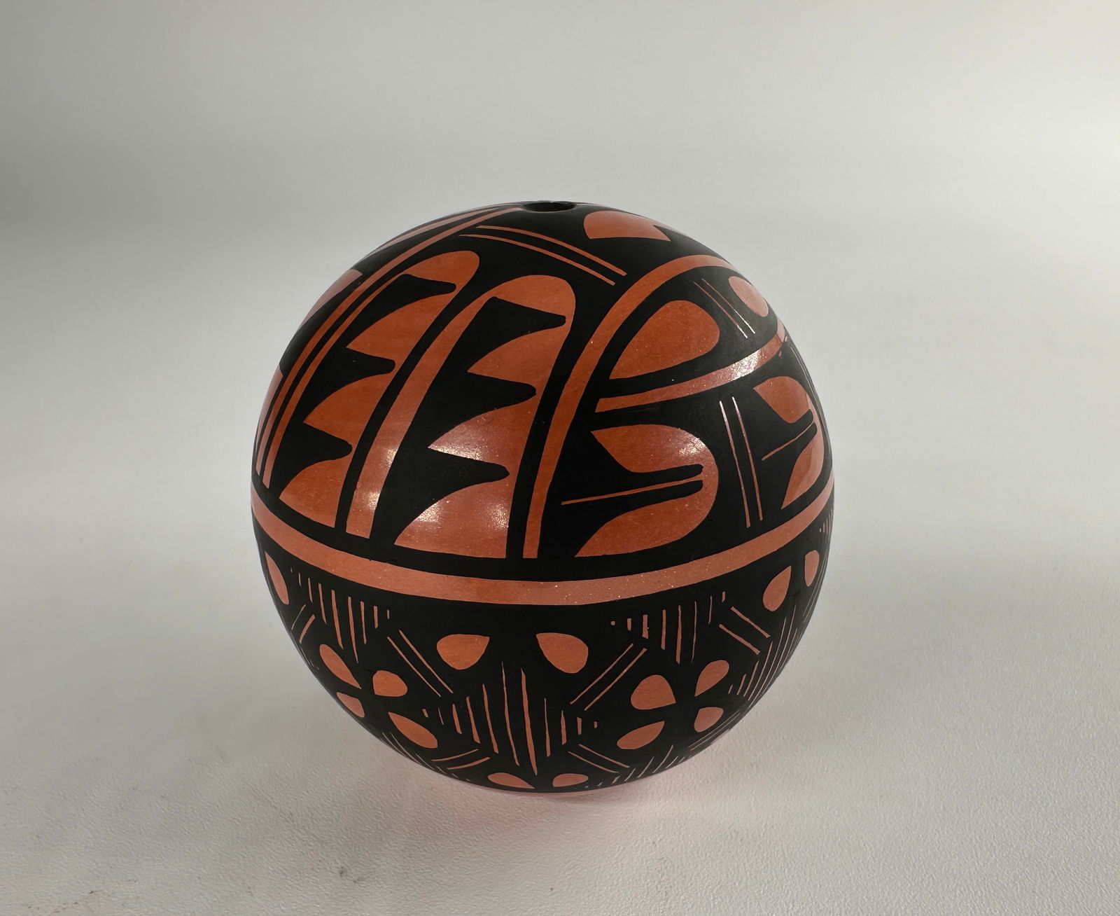 Polychrome jar, Natalie Sandia, Jemez Pueblo (1 of 4)