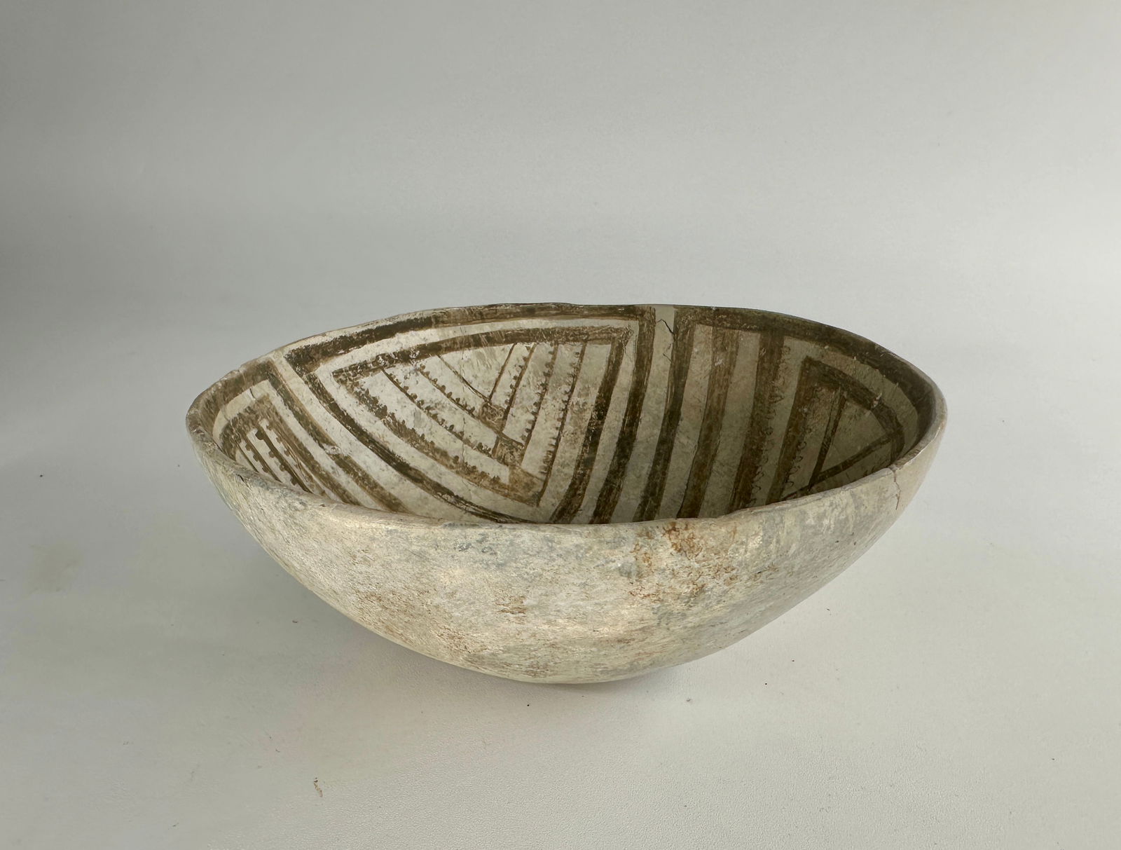 Puerco black & white bowl. (1 of 6)