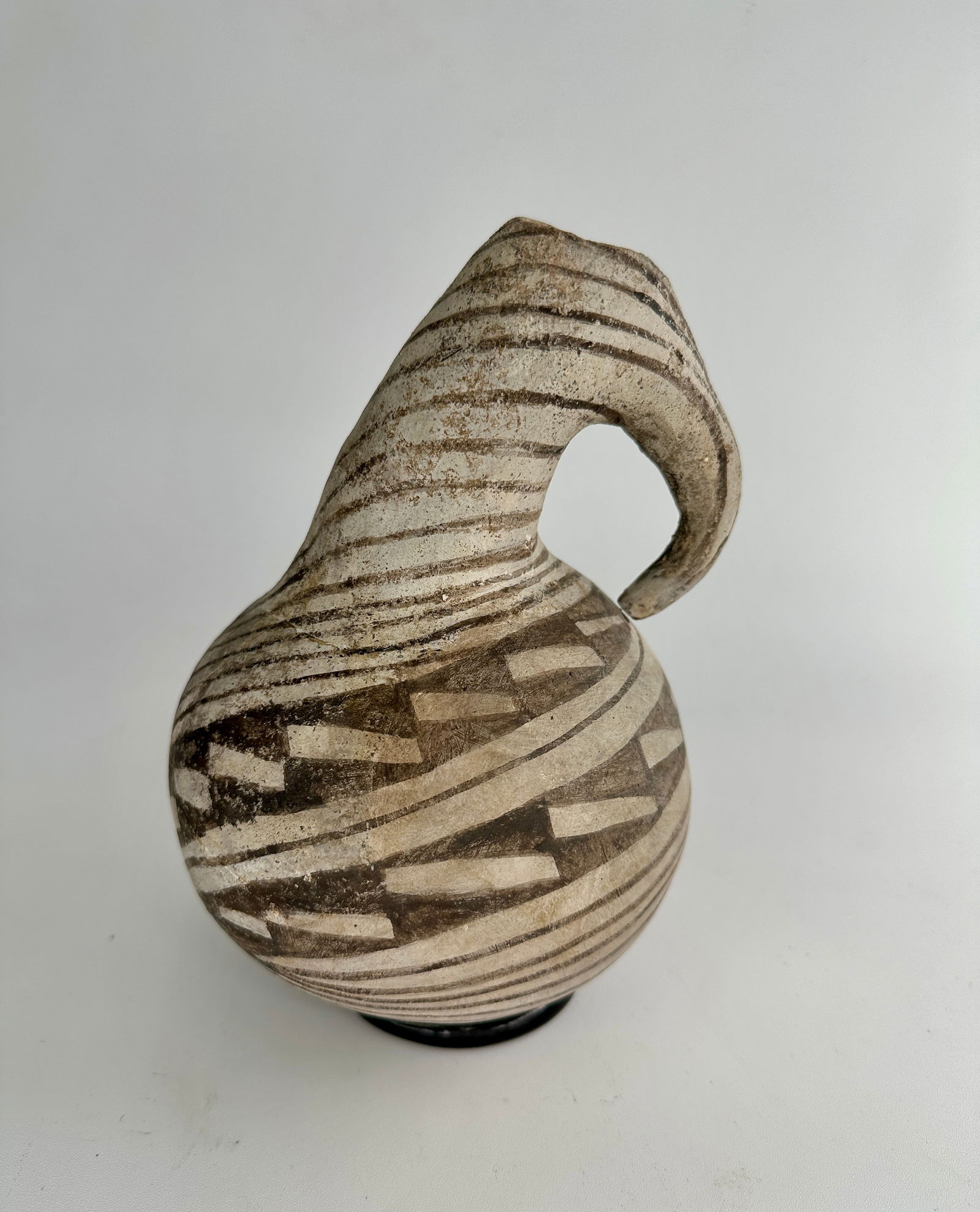 Gourd shaped canteen, Anasazi (1 of 5)