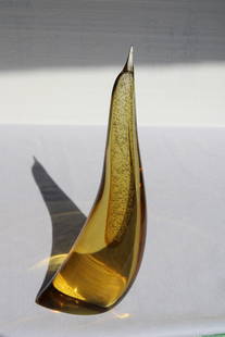 Murano Salviati Amber Bird: Murano Salviati bird in amber. Bird measures 3.5" wide, 5.5" deep and 14.5" high. Decal on bottom, made in italy, Salviati Murano.