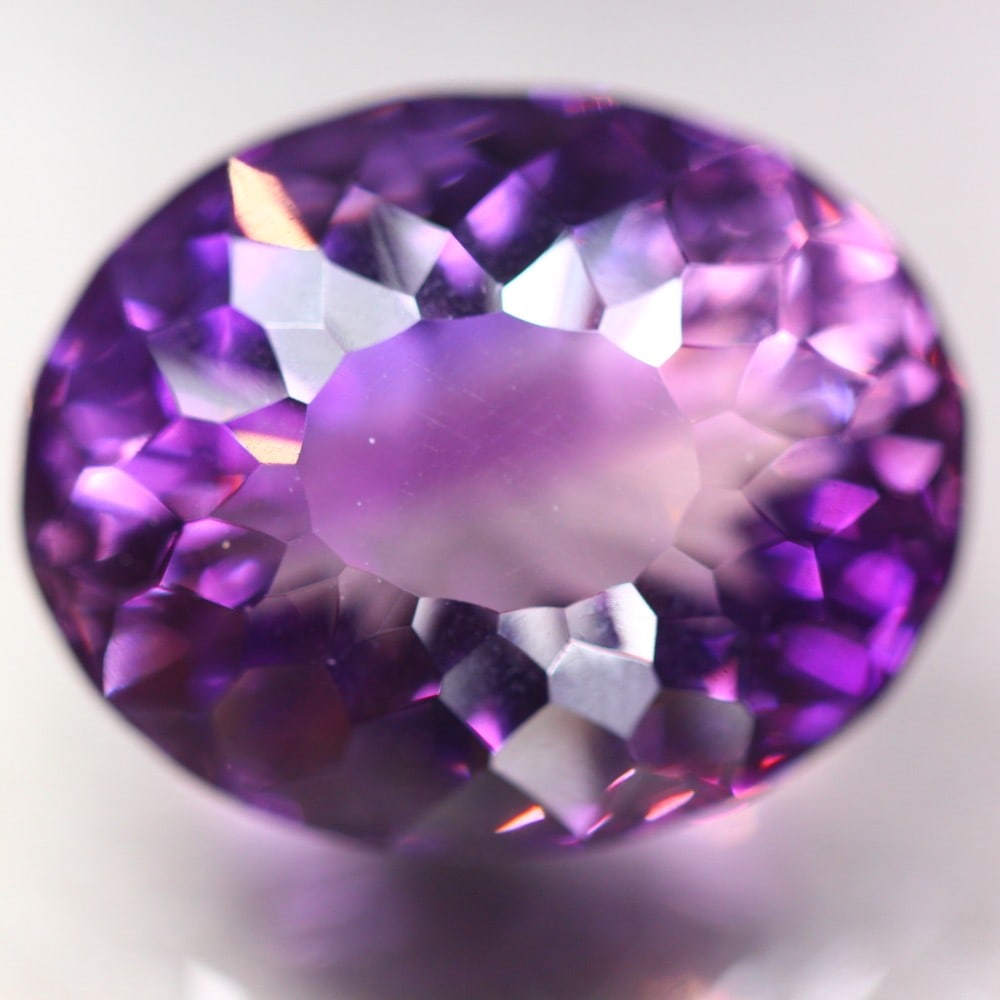 34.01carat Natural Uruguayan Amethyst Loose Gemstone: Showcasing Uruguayan Amethyst loose gemstone, weight approximately 34.01 carat, measuring 22.9x18.2x14.3mm, exemplifies the exquisite craftsmanship and rich cultural significance associated with Urugu
