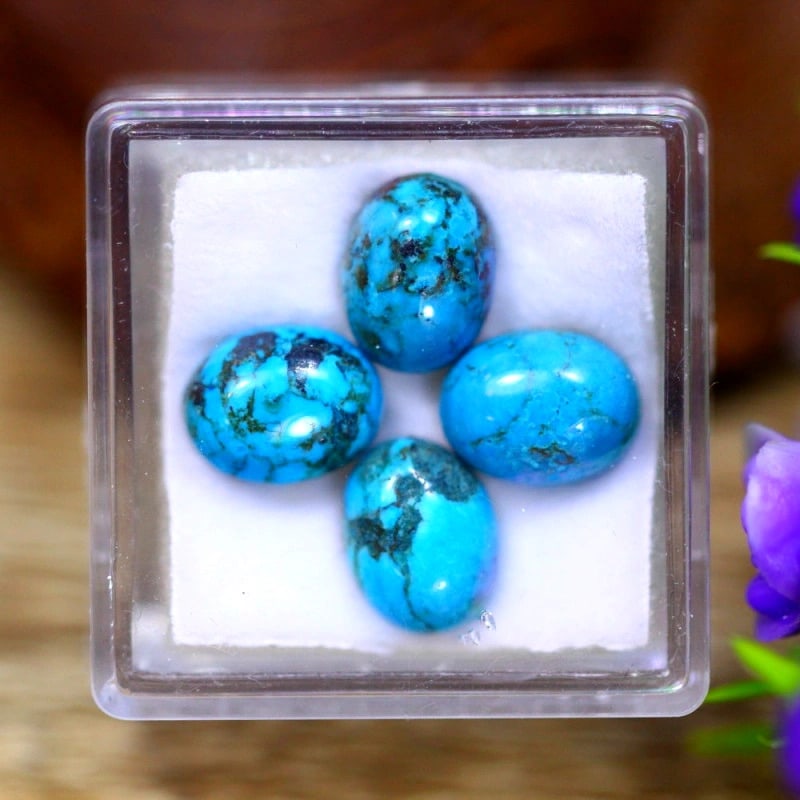 Exquisite 9.24 Carat USA Turquoise Gemstone (1 of 4)
