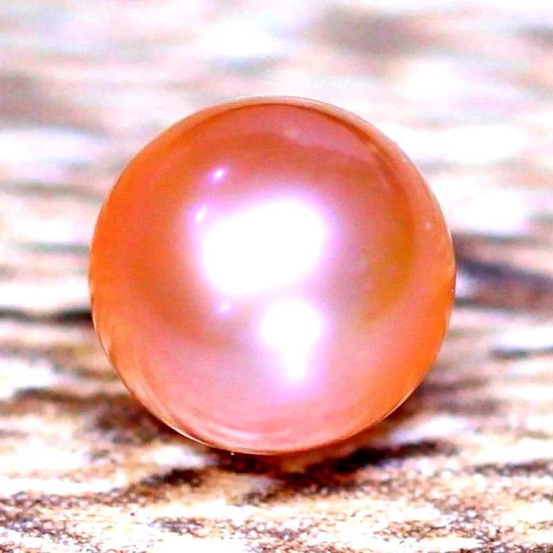 Exquisite 1.5 Carat Cultured Akoya Fresh Water Pearl (1 of 6)