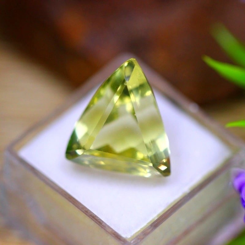 Exquisite 16.09 Carat Brazilian Lemon Quartz Gemstone (1 of 4)