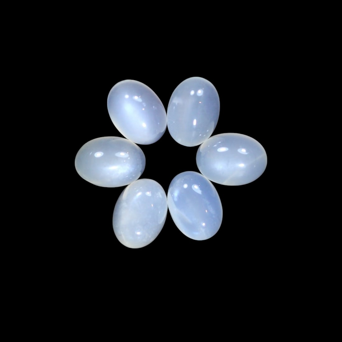 8.24 Carat Natural Indian White Moonstone Cabochon: Auction lot of Indian White Moonstone Gem Type: Natural White Moonstone Carat Weight: 8.24Ct Dimension: 8.0 x 5.7 x3.9 mm Origin: Indian Treatment: Untreated Type: Cabochon, Polished SKU:T43 Birthston