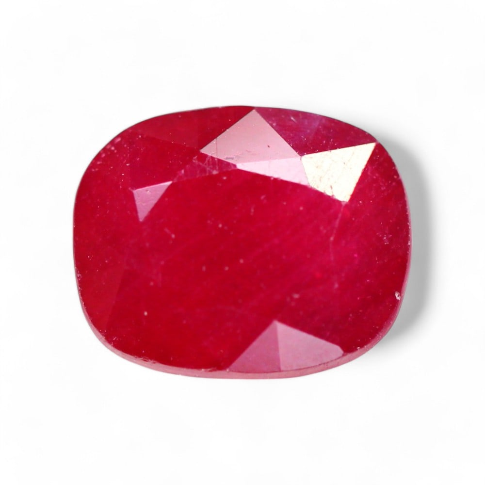 7.99 Carat Natural Mozambique Pigeon Blood Ruby Faceted Gems (1 of 3)