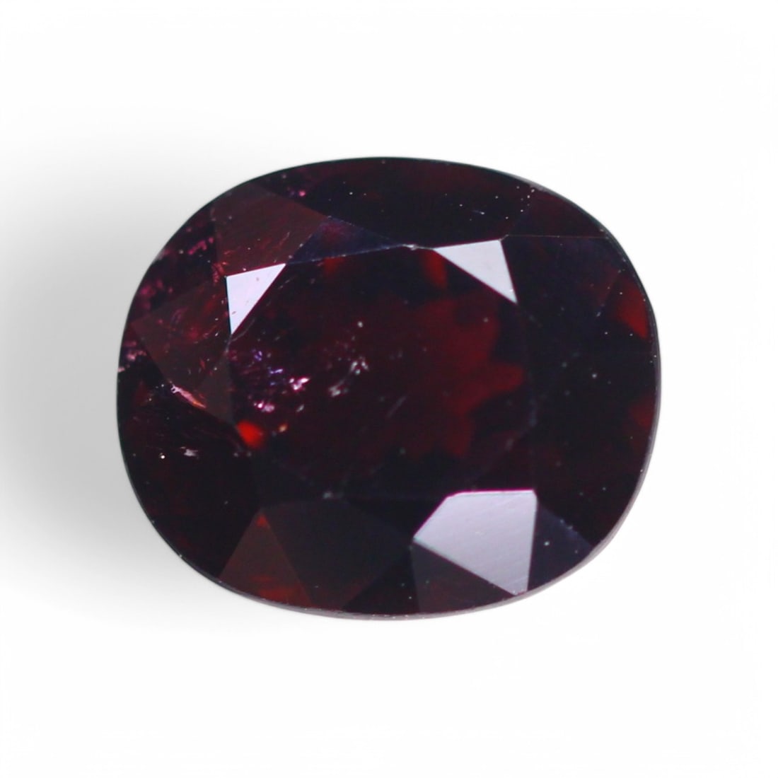 4.38 Carat Natural African Rhodolite Garnet Faceted Gem: Auction lot of African Rhodolite Garnet Gem Type: Natural Rhodolite Garnet Carat Weight: 4.38Ct Dimension: 10.3 x 8.9 x 6.7 mm Origin: African Treatment: Unheated Type: Faceted, Polished Birthstone fo