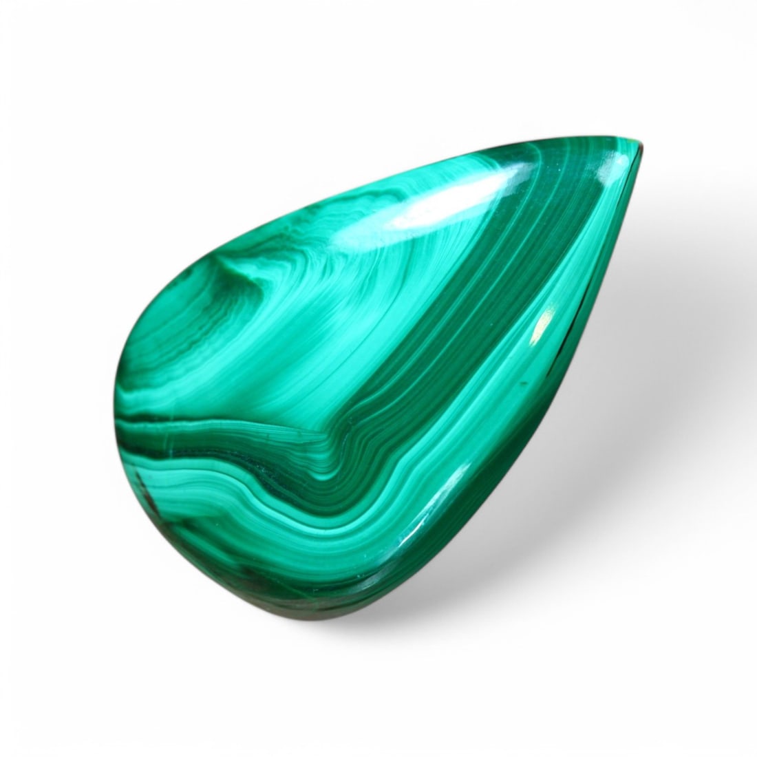 47.72 Carat Natural Africa Green Malachite Cabochon: Auction lot of Africa Green Malachite Cabochon Gem Type: Natural Africa Malachite Carat Weight: 47.72Ct Dimension: 31.9 x 20.1 x 6.8 mm Origin: Africa Treatment: Unheated Type: Cabochon, Polished Birt