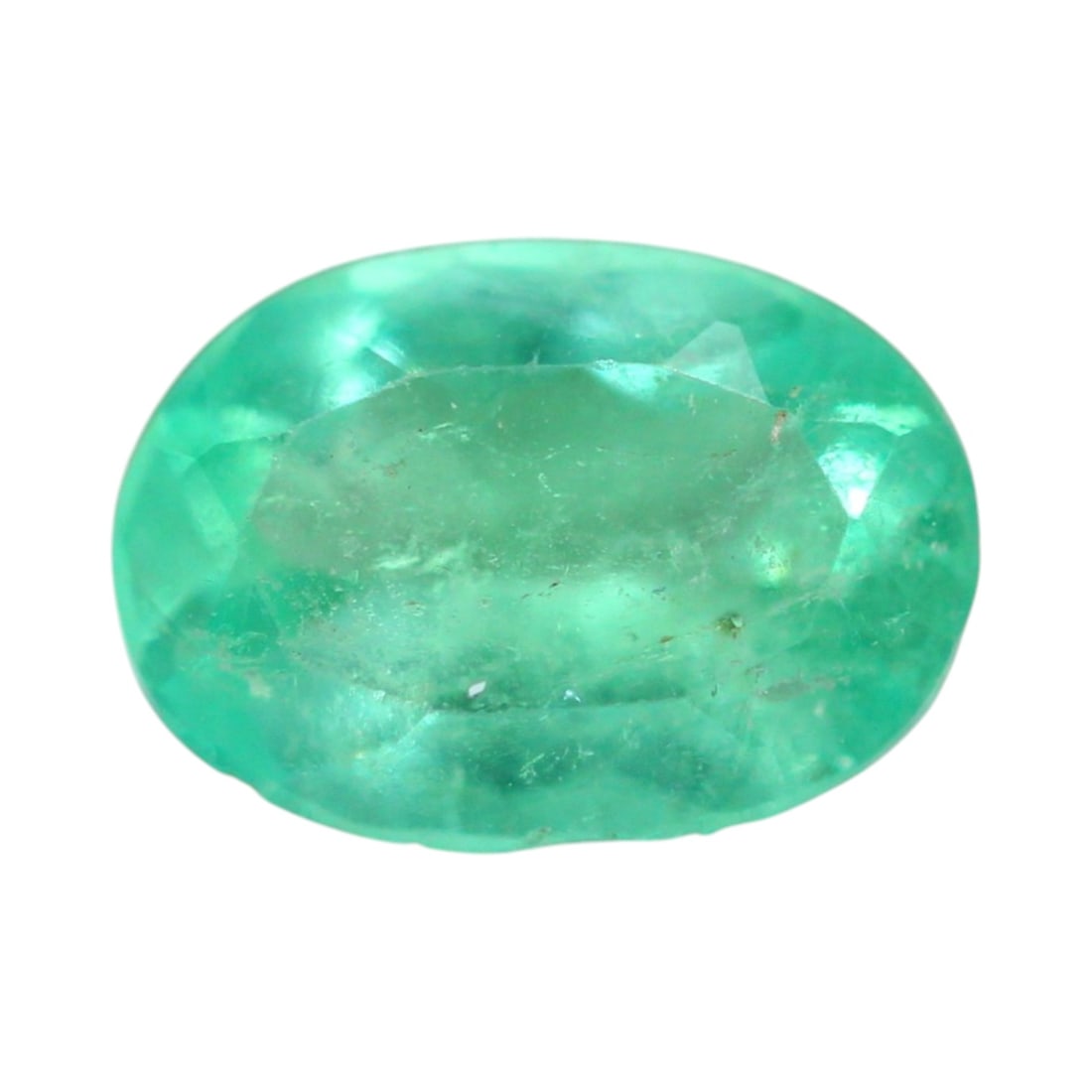 2.12 Carats Vivid Green Emerald - Natural Colombian Stone: This 2.12 carat emerald exhibits a vivid green hue with exceptional brightness and clarity for its size. Measuring 10.4 x 7.5 x 4.7 mm, the elongated oval cut provides a generous face-up appearance, i