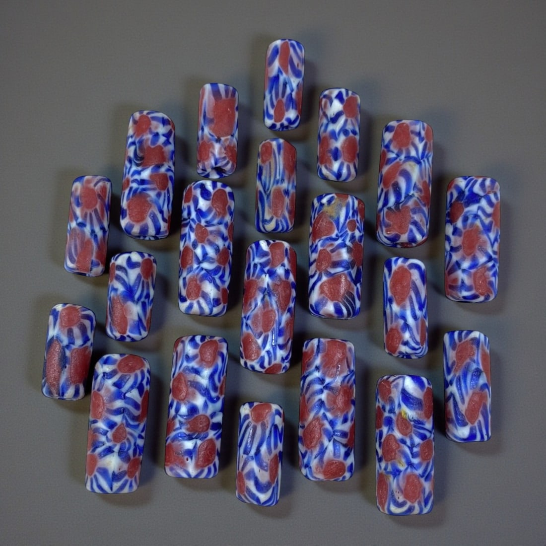 Lot of 20 Vintage Millefiori Elongated Tube Glass Beads Red Blue White Floral Lampwork Beads, 78AA: Vintage bulk set of 20 handcrafted elongated tube millefiori lampwork glass beads, each measuring 2-3cm long. Features striking red floral motif inlays over swirling blue and white marbled glass with 