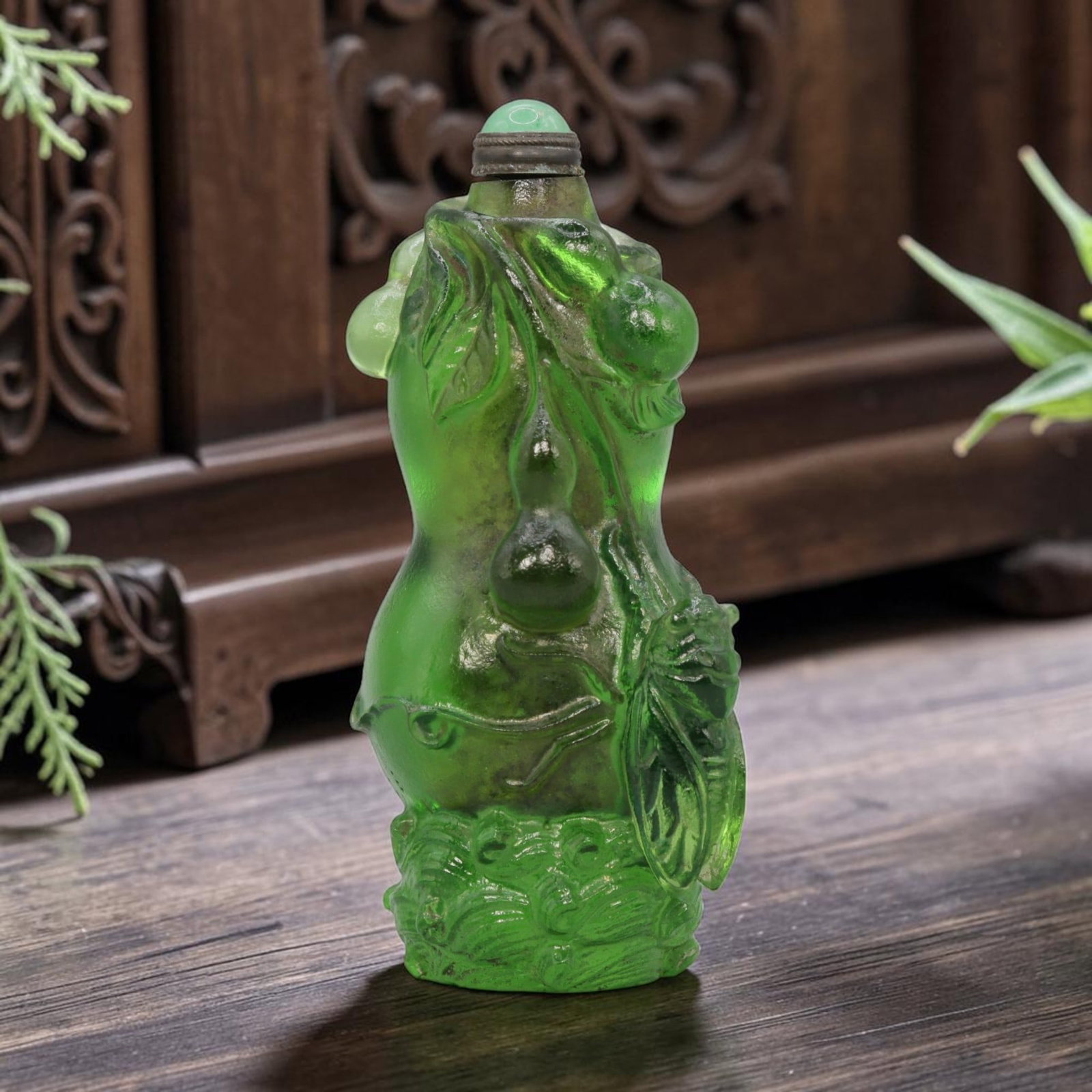Vintage Chinese Green Liuli Glass Snuff Bottle - Gourd Cicada Form, 72YF (1 of 2)