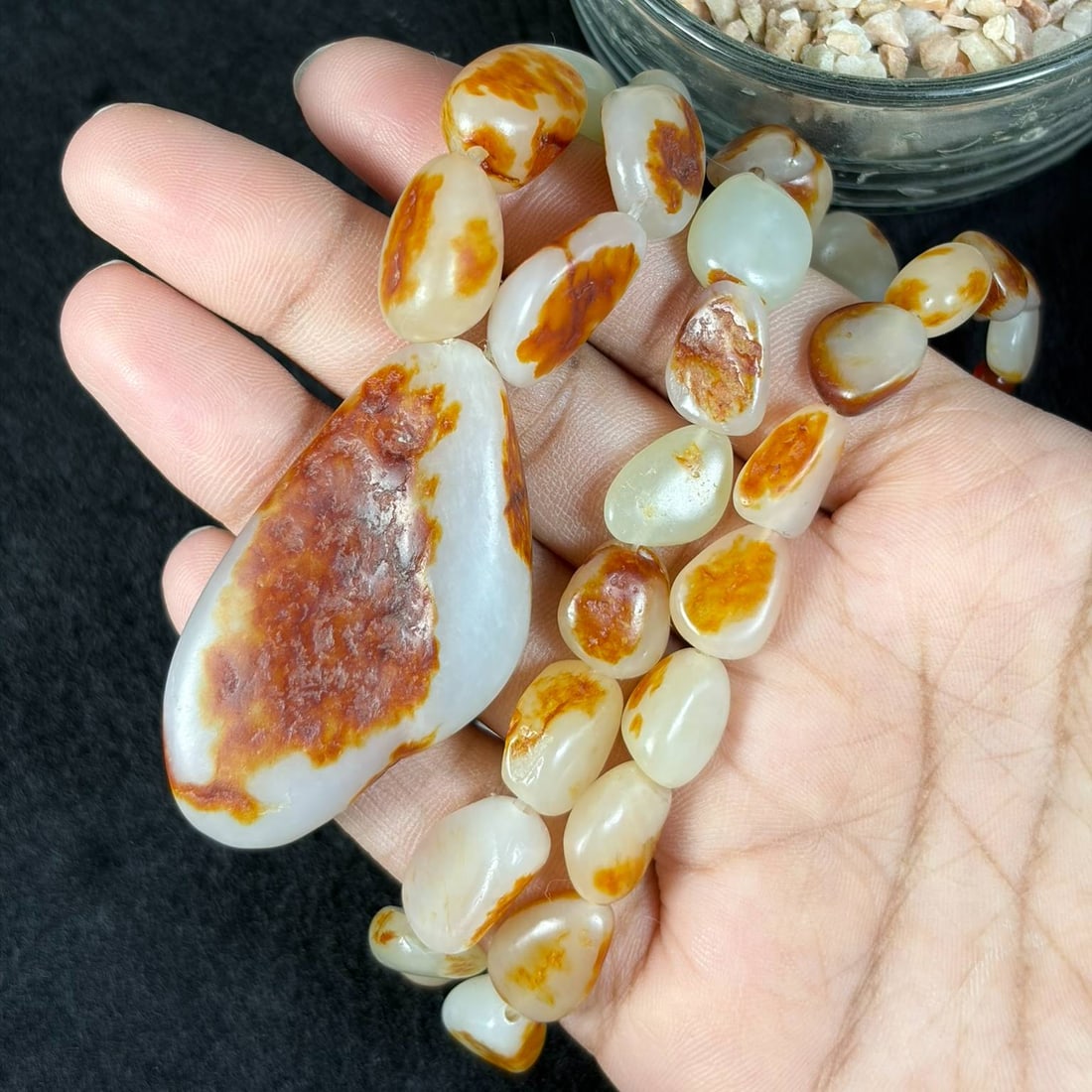 Natural Xinjiang Hetian Red Skin Mutton Fat White Jade Seed Pebble Necklace Pendant, 19AT: Genuine natural Xinjiang Hetian mutton fat white nephrite seed pebble full necklace set, featuring a matching large focal seed pendant and a strand of smaller natural jade seed beads, all retaining th