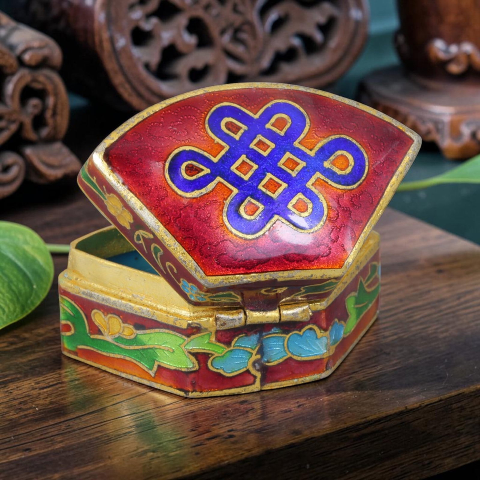 Vintage Chinese Copper Cloisonne Trinket Box - Endless Knot Enamel Casket, 24AR: Constructed from copper base metal with gilded cloisonne wire filigree and hand-fired polychrome enamel glazes. This fan-shaped hinged miniature casket features a deep crimson textured enamel ground o