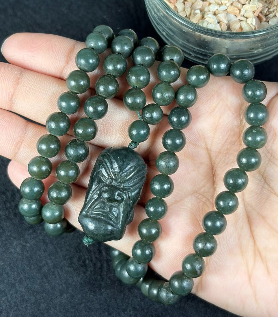 Natural Dark Green Xinjiang Hetian Nephrite Luohan Head Prayer Beads Necklace Pendant, 36AT: Traditional Buddhist 108-count mala meditation strand fully crafted from uniform dark forest-green Xinjiang Hetian nephrite jade, measuring 82 cm in total length. Each round jade bead is meticulously 