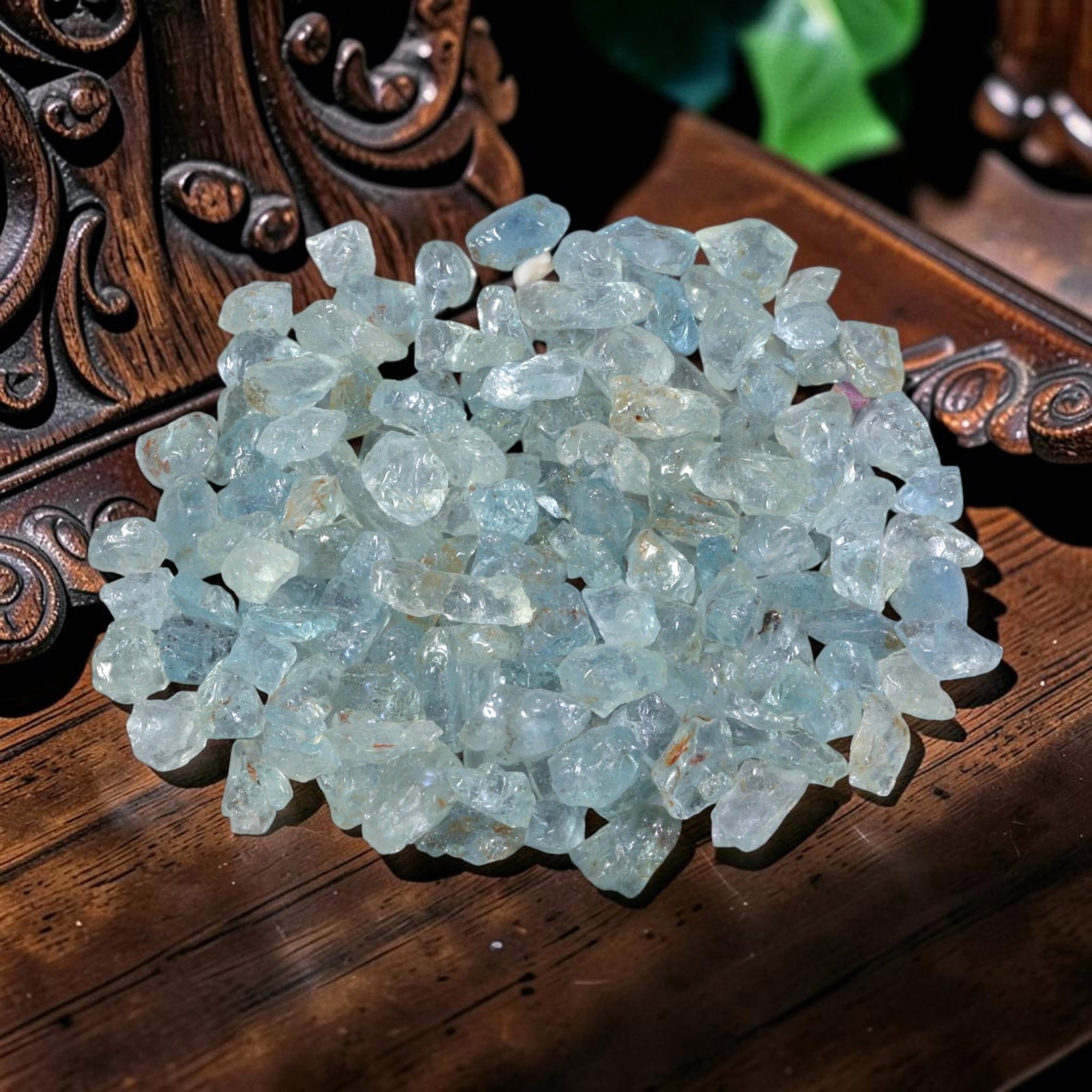 130.19 Carats Natural Aquamarine Rough Parcel, 89YH: This luminous parcel of natural aquamarine rough showcases the classic soft sky-blue hue the gem is known for, ranging from pale, translucent tones to deeper, more saturated blues. The stones are in t