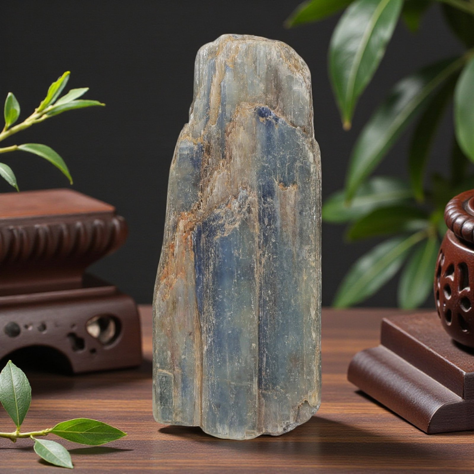 200ct Natural Blue Kyanite Rough Crystal - Unpolished Raw Gemstone for Lapidary & Healing, 51EB: This is a natural kyanite rough crystal, weighing 40g (200ct) and measuring approximately 6.5x2.7cm. The stone features distinct vertical striations with soft blue-gray tones and natural earthy inclus