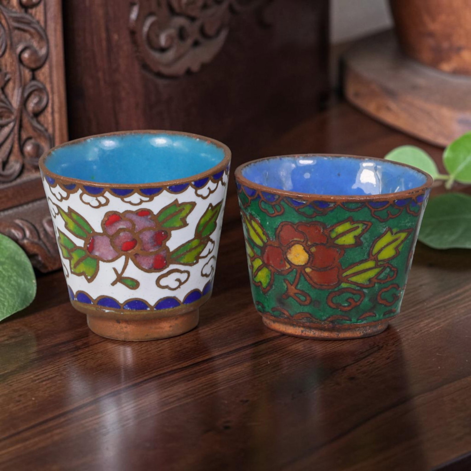 Vintage Chinese Copper Cloisonne Mini Cup Set of 2 - Floral Enamel Tiny Vessel Pair, 19AR: This matching set includes two miniature copper cloisonne drinking cups, each standing 2 cm tall with bright turquoise enamel lining the inner cavity and aged copper trim along all rims and short pede