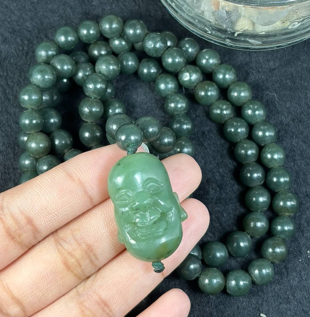 Natural Xinjiang Hetian Nephrite Laughing Buddha Mala Prayer Beads Necklace Pendant, 26AT: Complete authentic 108-bead Buddhist mala strand crafted fully from uniform dark green Xinjiang Hetian nephrite jade, with a total wearable length of 82 cm. Every round jade bead is precisely polished