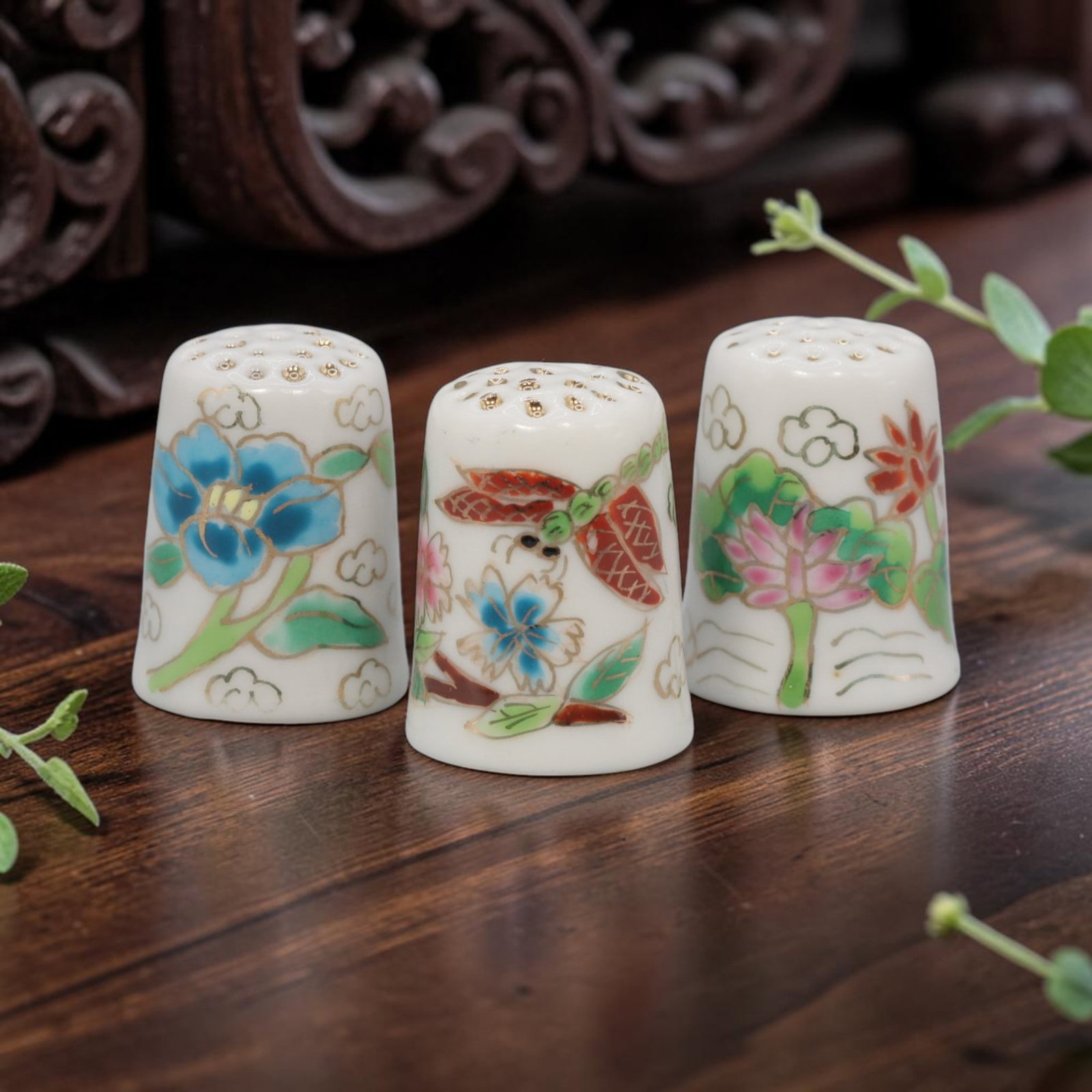 Vintage Hand-Painted Porcelain Thimble Set of 3 - Floral & Dragonfly Sewing Collectibles, 33YF: Crafted from fine white porcelain with delicate hand-painted designs and subtle gilded accents, this charming set of three vintage thimbles features nature-inspired motifs: a large blue flower, a whim