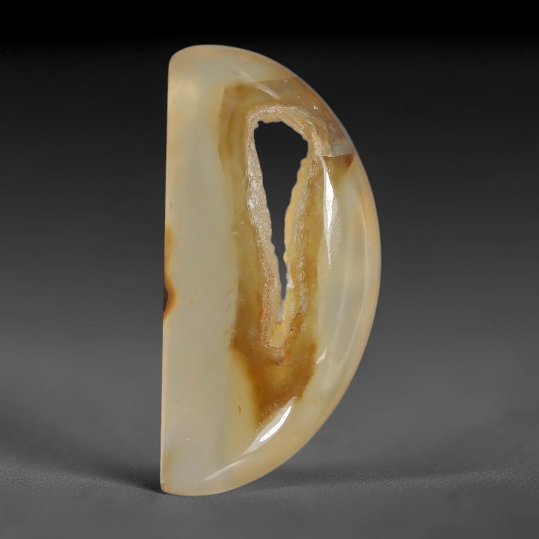 16.13 Carats Natural Half Moon Geode Agate Cabochon, 22XZ: I'm happy to present this nice little geode agate cabochon, shaped into a neat half-moon curve with a one-of-a-kind hollow crystal center! Its base is soft milky translucent cream, streaked with warm 