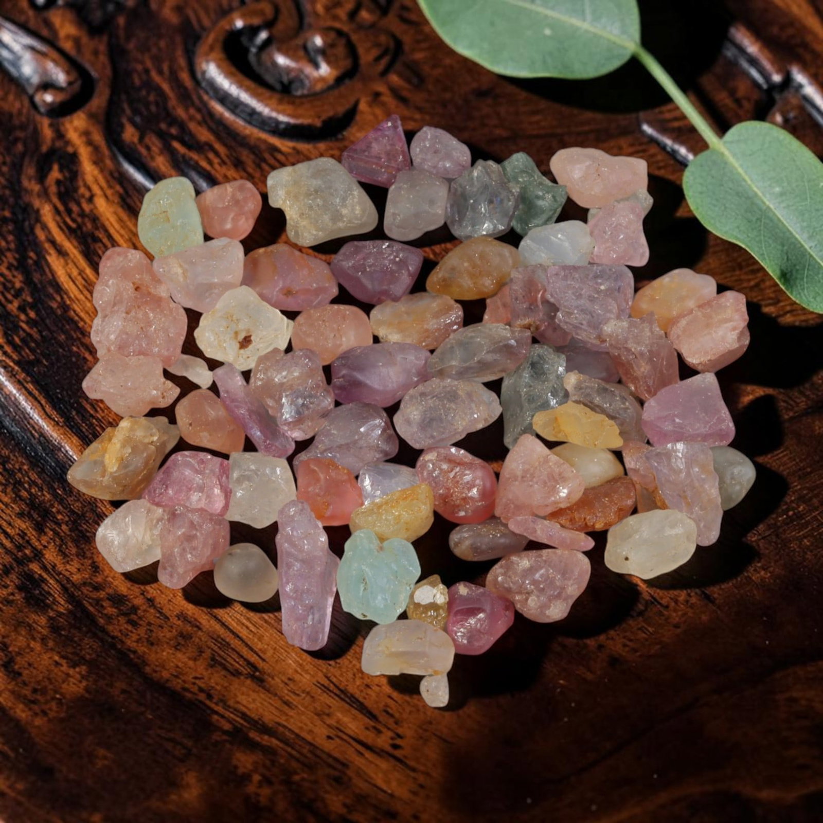 101.59 Carats Natural Multicolor Spinel Rough Parcel, 83YH: This assorted parcel of natural multicolor spinel rough presents a varied palette of blush pink, lavender, pale golden yellow, soft peach, muted light green and translucent neutral crystalline shades 