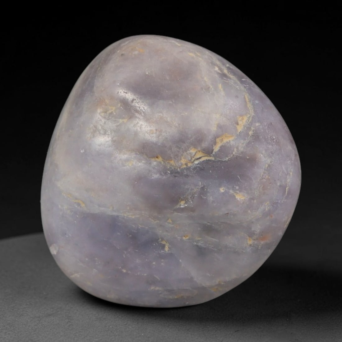 37ct Natural Unheated Sri Lankan Purplish Blue Sapphire Rough, 95YQ: This natural corundum rough is an unheated purplish blue sapphire sourced from Sri Lankan alluvial gem deposits, featuring an irregular natural native form with residual pale yellow-brown mineral matr