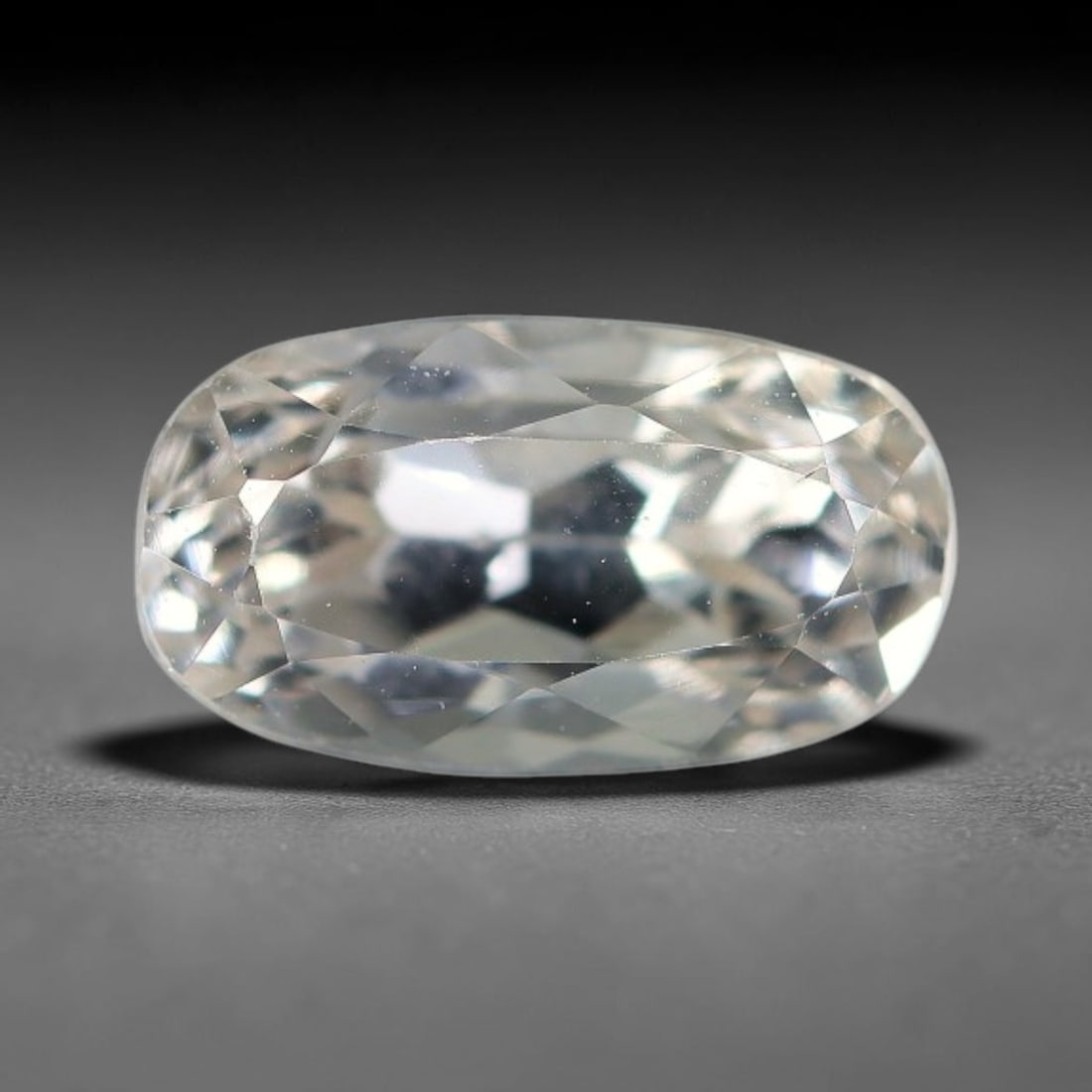 2.37 Carats Natural Pale Kunzite Oval Faceted Loose Gemstone, 9XZ (1 of 1)
