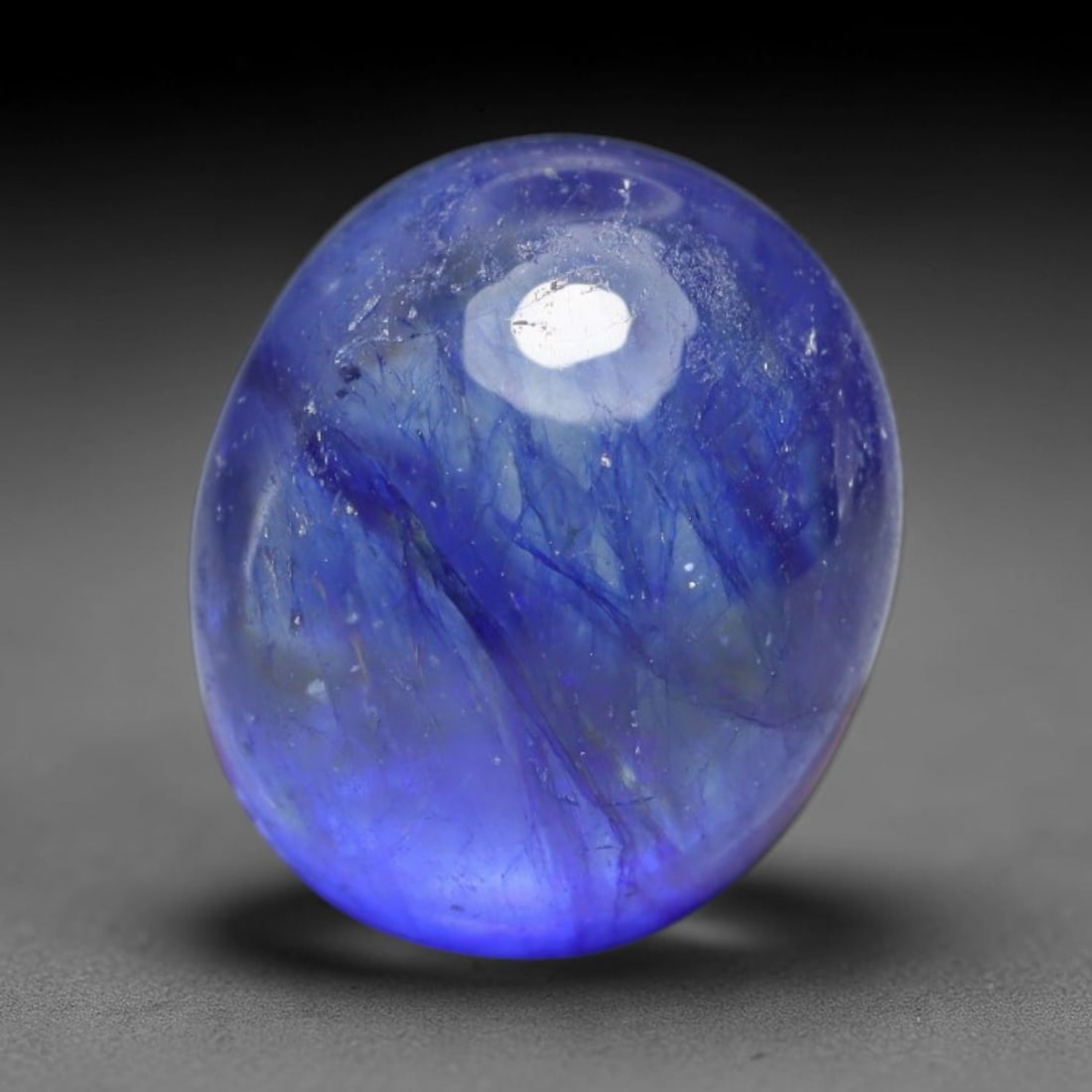 3.33 Carats Natural Madagascar Blue Sapphire Loose Gemstone, 80XY: This natural Madagascar blue sapphire has dimension measurements of 8x7x5mm, sourced from Madagascar's extensive corundum mineral deposits that consistently yield sought-after corundum specimens favor