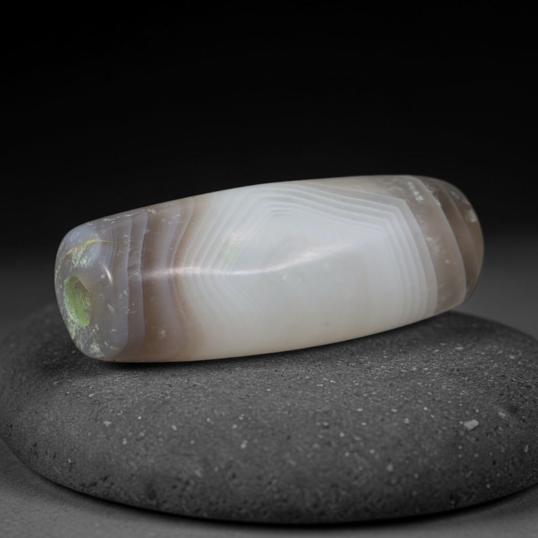 Ancient Sogdian Culture Banded Agate Cylinder Bead (500 BCE-800 CE), 10XV: This antique banded agate cylinder bead comes from Sogdian Culture, the legendary Silk Road merchant civilization operating bead workshops to distribute polished agate adornments between China, Persia