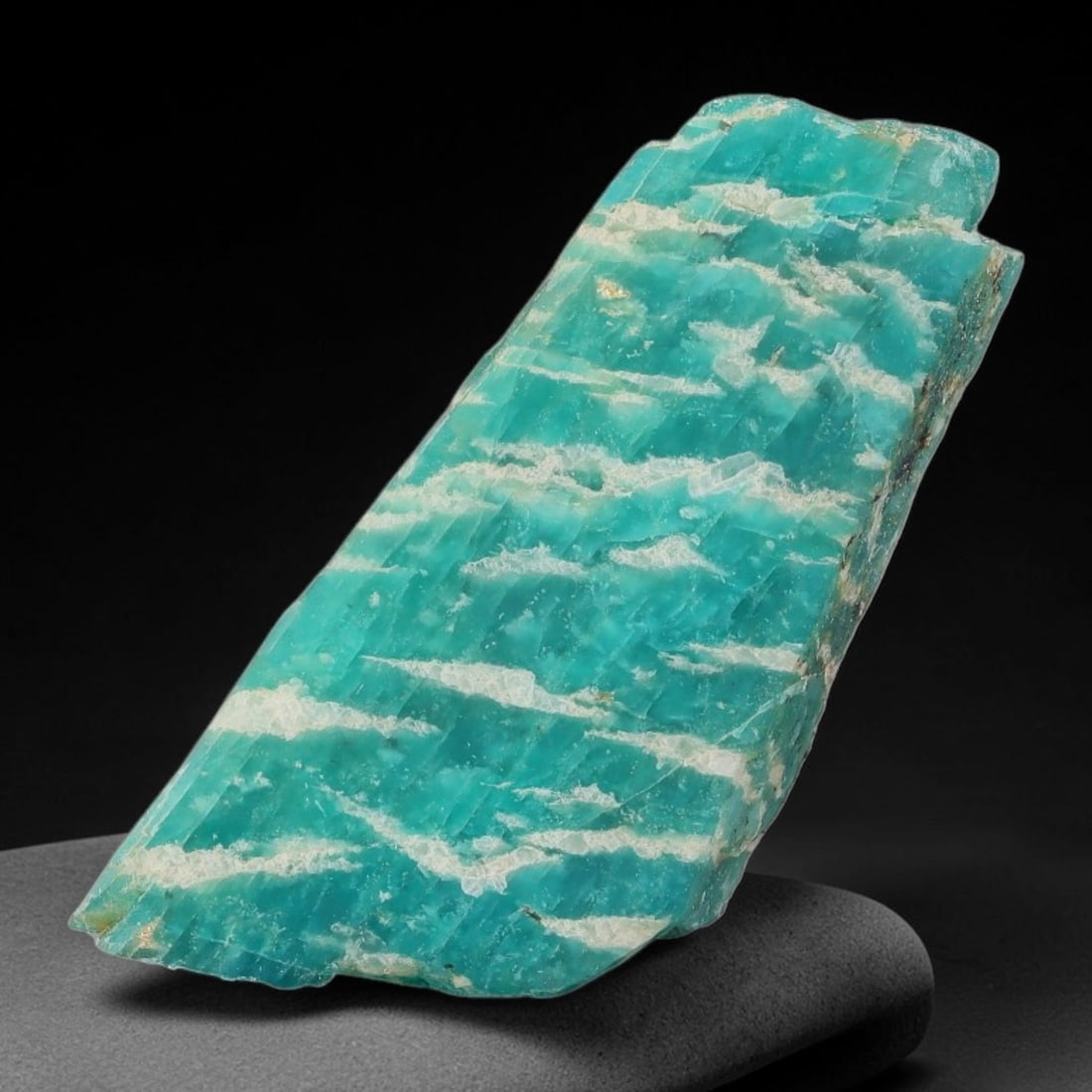 44ct Natural Russian Ural Amazonite Slab Rough, 25WV: This intact amazonite slab features distinct parallel mineral banding running uniformly across its naturally split flat surface within 39x19x8mm slab dimensions, retaining unmodified natural geologica