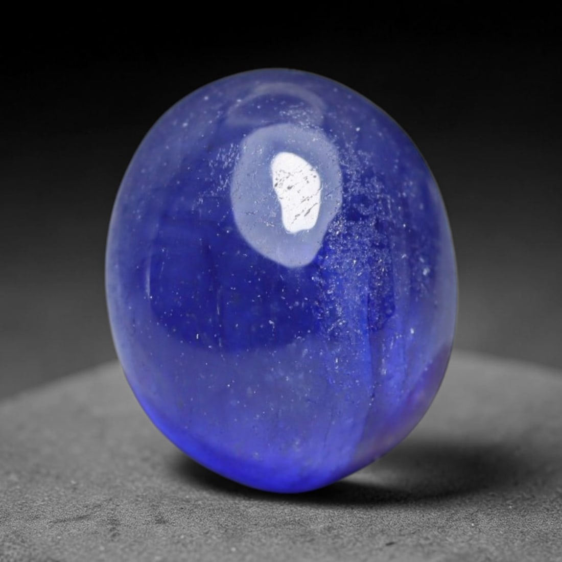 2.92 Carats Natural Madagascar Blue Sapphire Loose Gemstone, 76XY: This natural Madagascar blue sapphire has dimension measurements of 7x6x5mm, sourced from Madagascar's extensive corundum mineral deposits that consistently yield sought-after corundum specimens favor