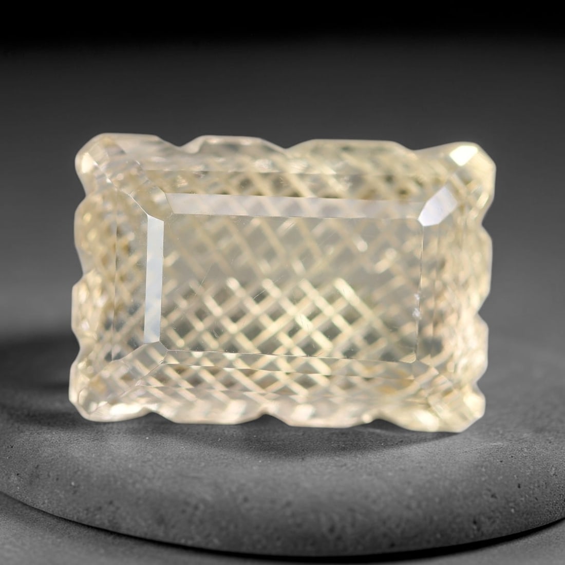 35.08 Carats Natural Brazilian Lemon Quartz Fancy Cut Loose Gemstone, 91WY: This lemon quartz specimen is mined from Brazilian natural quartz deposits and refined via professional fancy cut lapidary work, featuring consistent polished surfaces across the entire crystalline ex