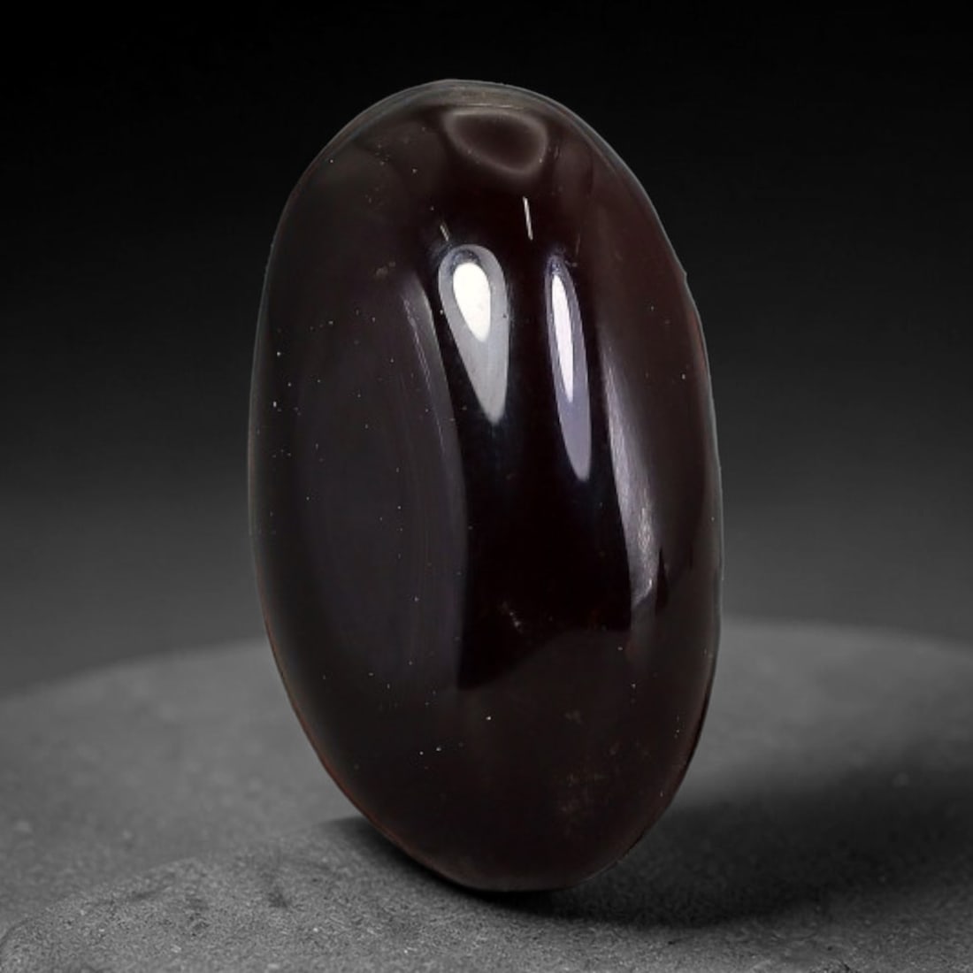 7.82 Carats Natural Hessonite Garnet Oval Cabochon Gemstone, 12XZ: Let me share with you this really nice single hessonite garnet cabochon with a rich, warm deep chocolate-brown tone all its own. This smooth oval cab measures 17.0x10.0x6.0mm and weighs 7.82 carats to