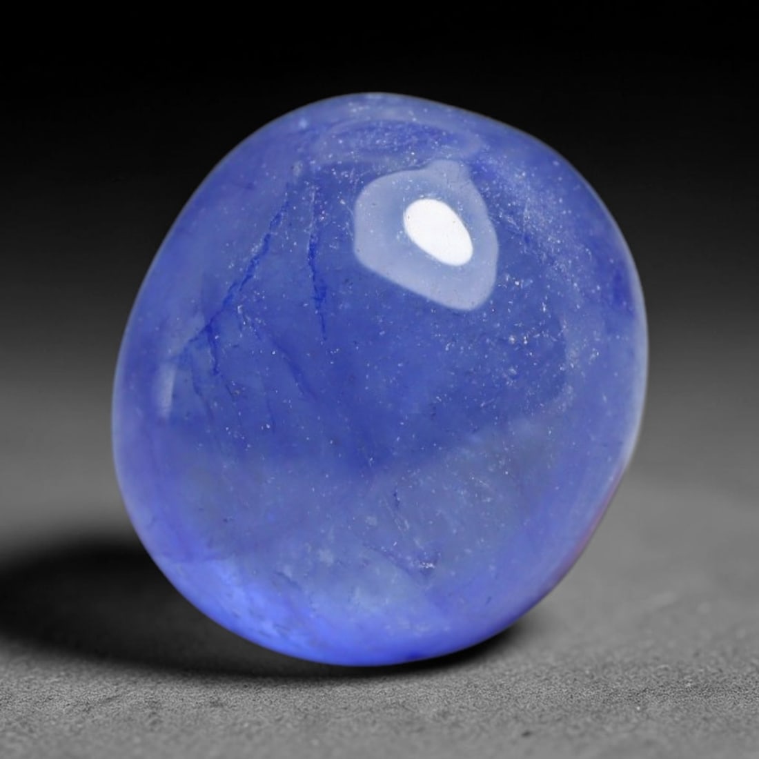 3.18 Carats Natural Madagascar Blue Sapphire Loose Gemstone, 77XY: This natural Madagascar blue sapphire has dimension measurements of 8x7x5mm, sourced from Madagascar's extensive corundum mineral deposits that consistently yield sought-after corundum specimens favor