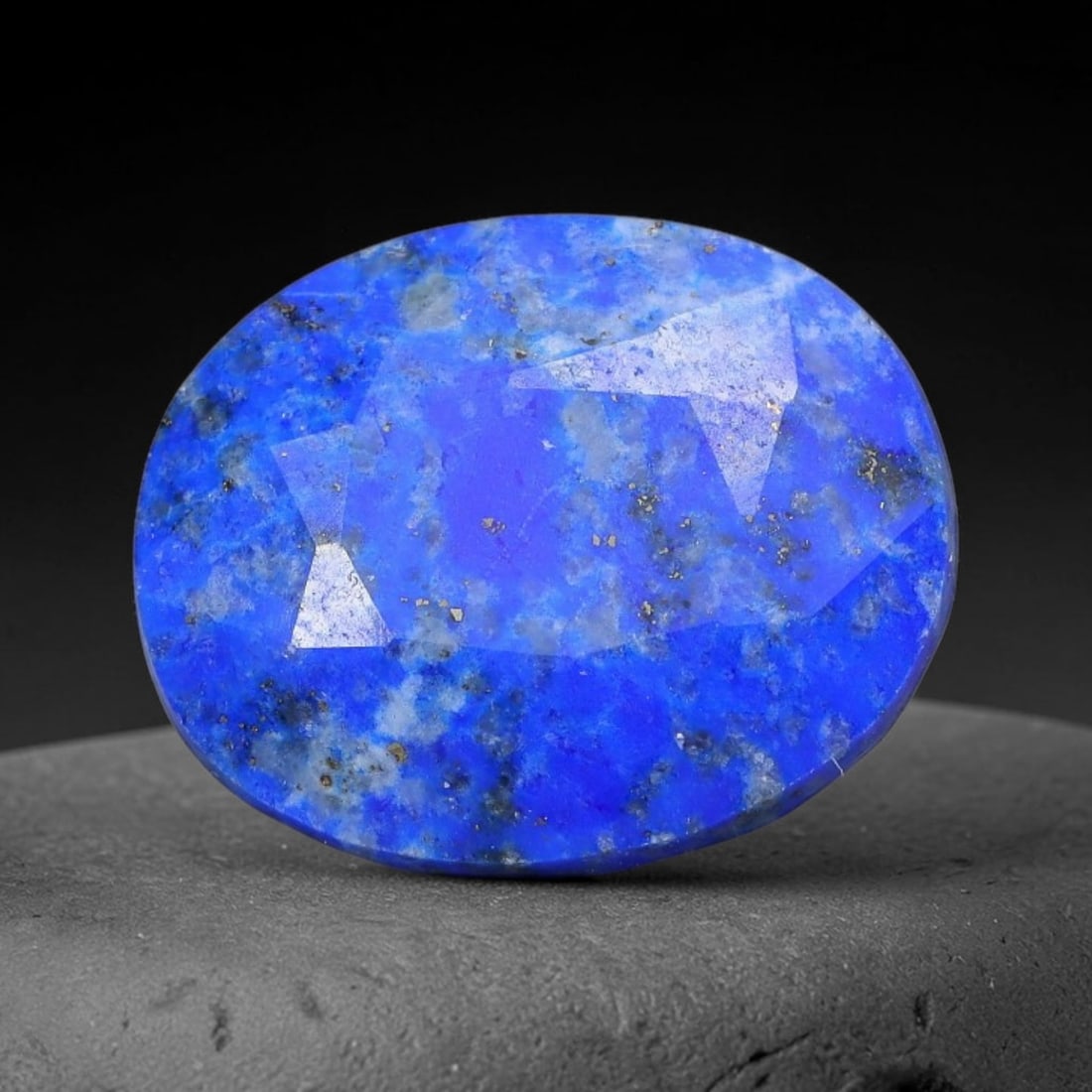 5.82 Carats Natural Deep Blue Lapis Lazuli Loose Gemstone, 5ZQ: This genuine natural lapis lazuli displays rich saturated royal blue coloration mixed with pale mineral veining formed through natural geological mineral formation. Fine native mineral flecks and subt