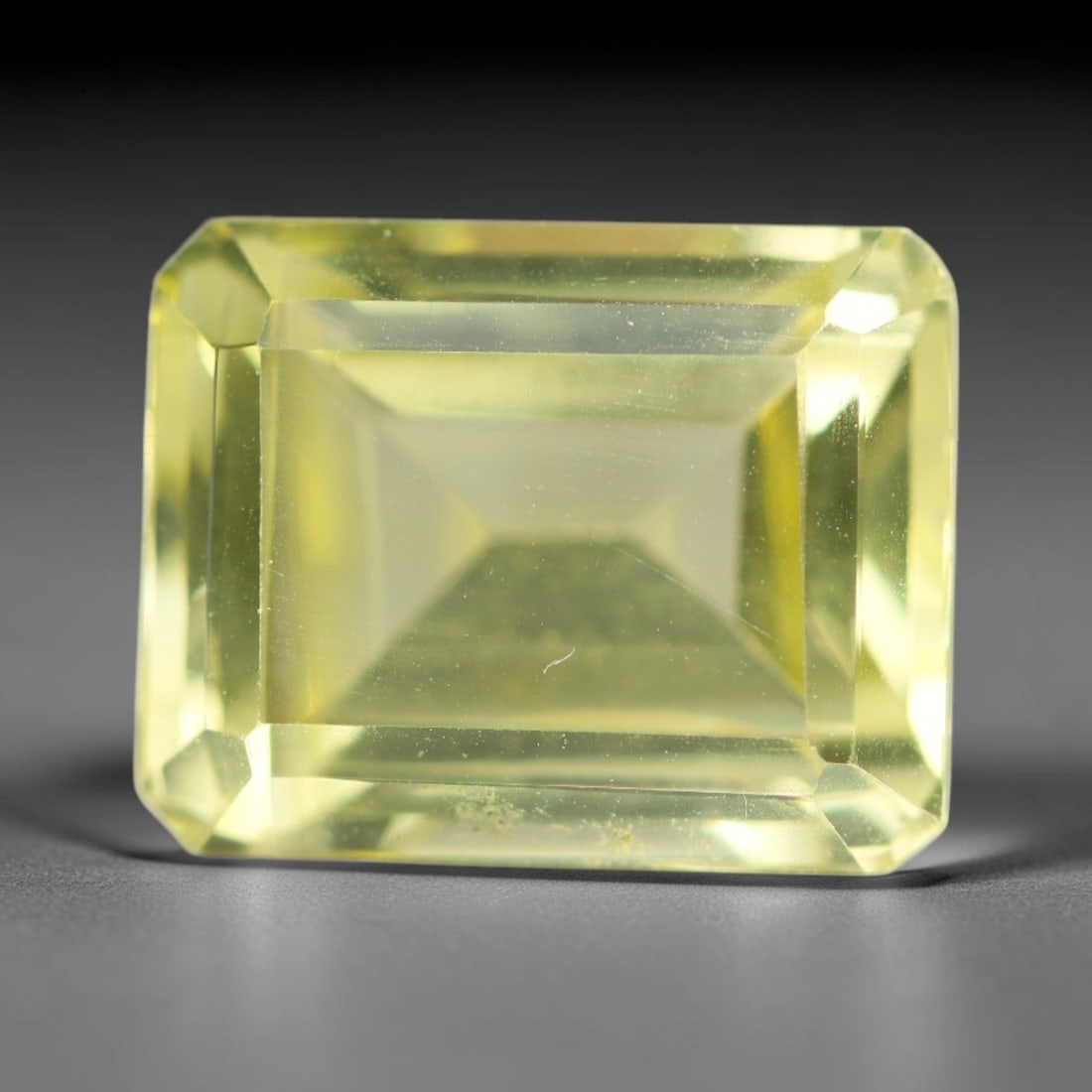 14.47 Carats Natural Brazilian Lemon Quartz Octagon Faceted Loose Gemstone, 8XX: This lemon quartz is sourced from natural mineral deposits within Brazil and refined through standard professional faceted lapidary procedures, accompanied by uniform glossy polishing across the full 